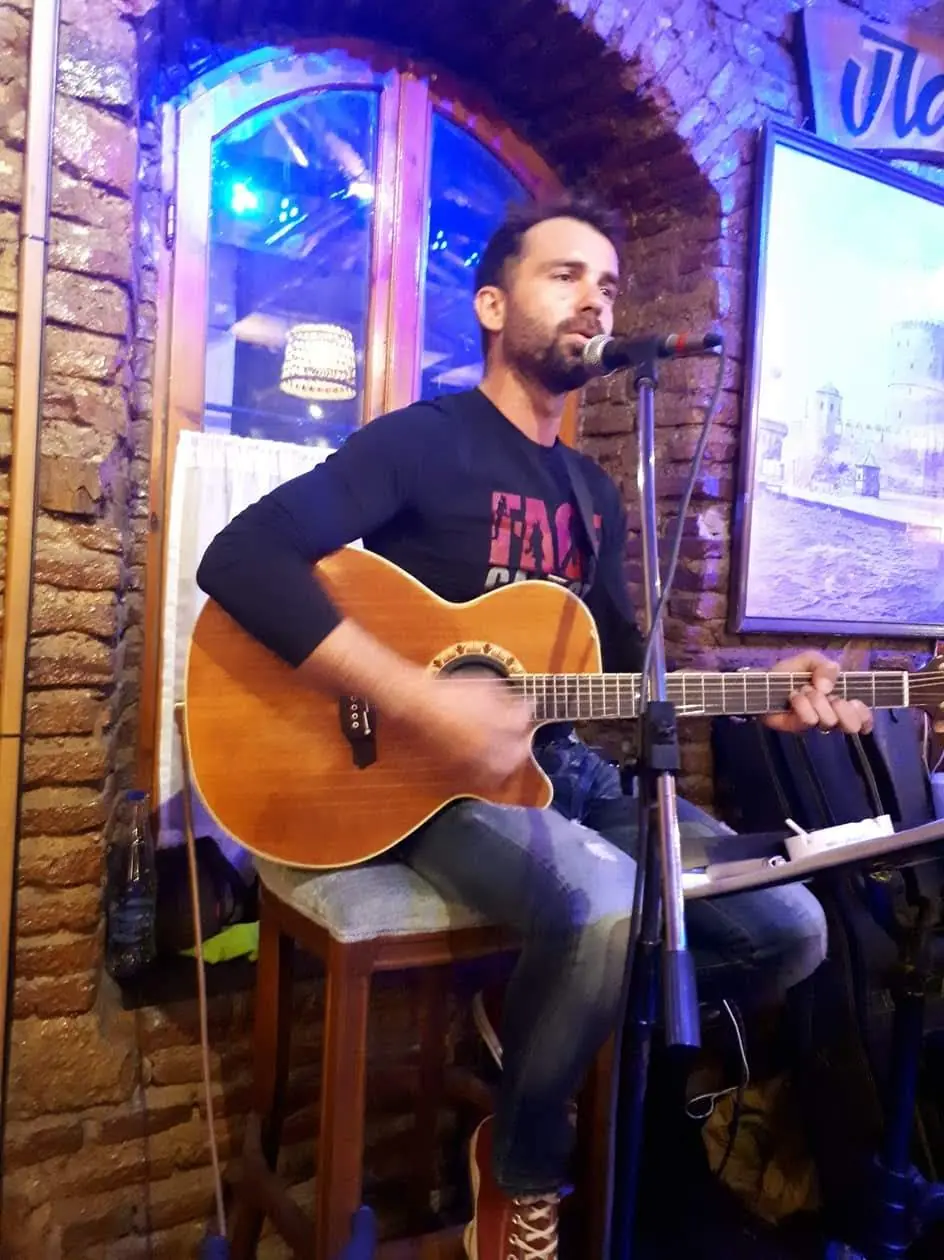Live Μουσική